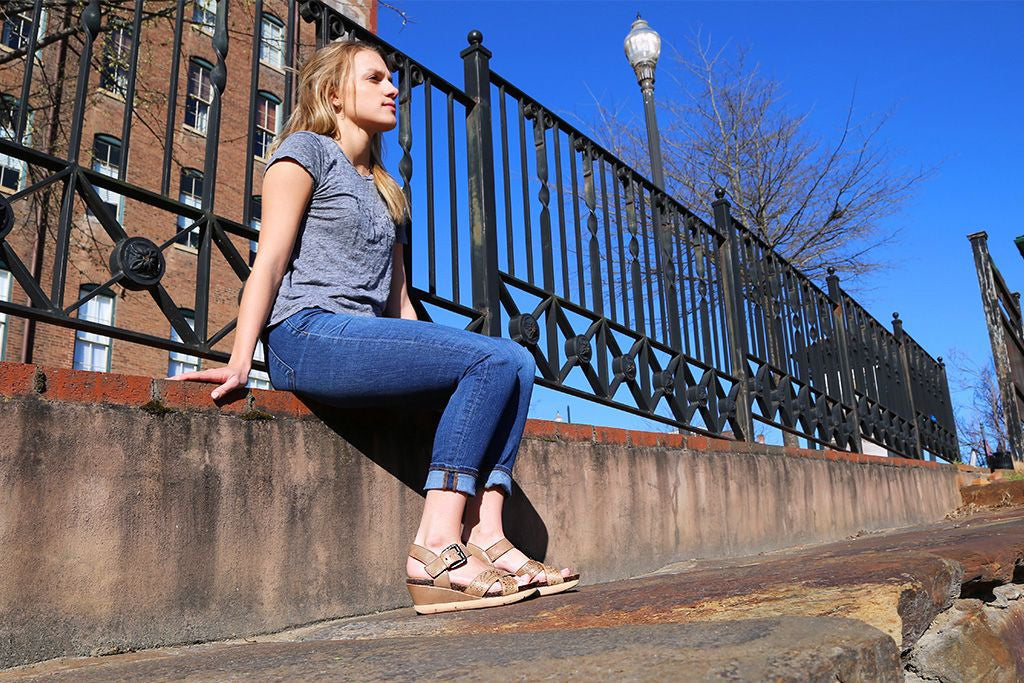 Looking for a comfortable pair of spring and summer wedges? Check out the Gearhart, comfortable and stylish women's walking shoes.