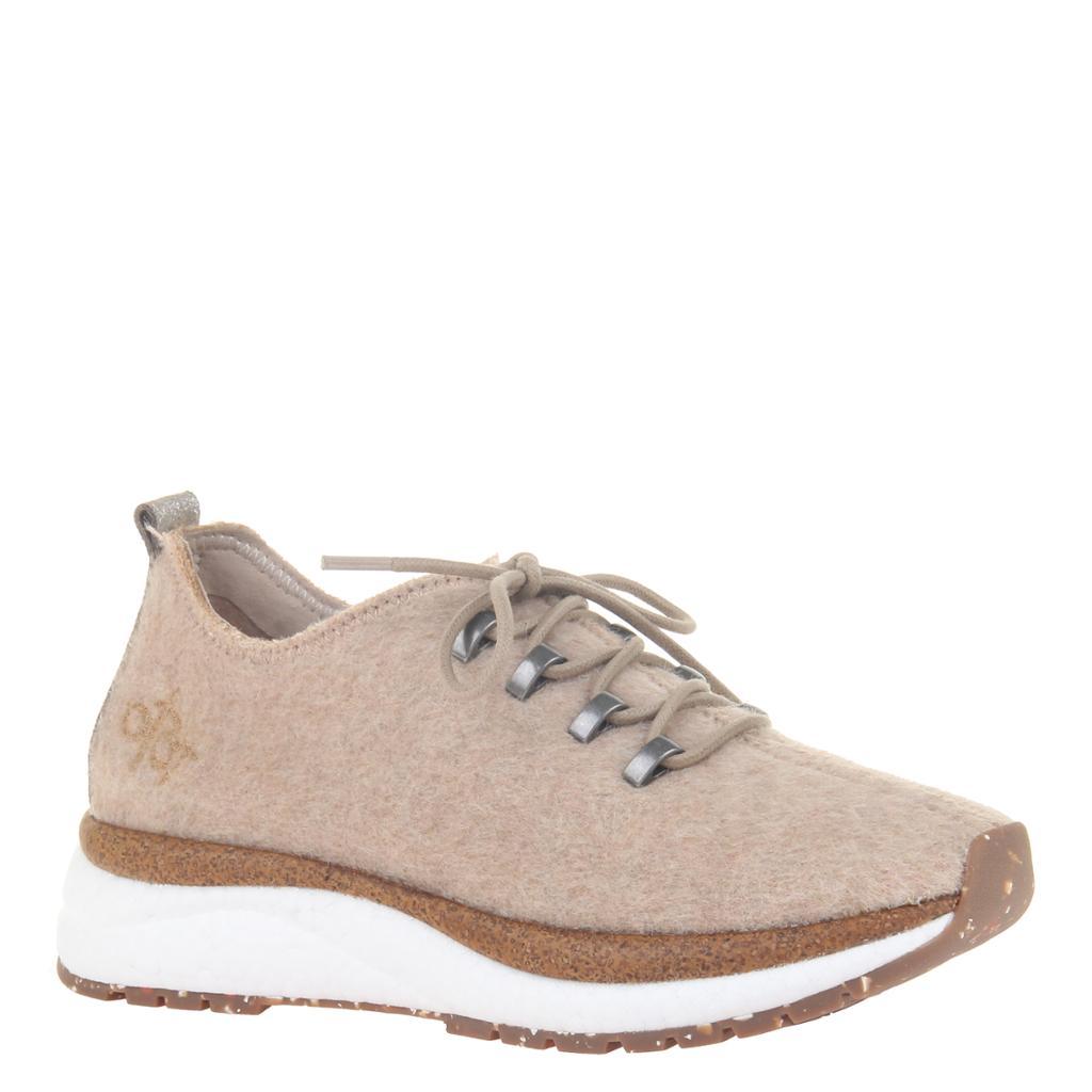 COURIER in NATURAL Sneakers